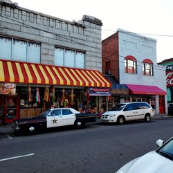 Ronnie’s Barber Shop - Mount Airy North Carolina non Hollywood home of the Andy Griffith Show.