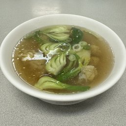 1a.鲜蝦雲吞湯 / Wonton Soup