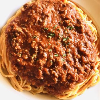 Giordano's - Spaghetti with meat sauce - Italian Near Me - Orlando, Florida Giordano's - Spaghetti with meat sauce - Italian Near Me - Orlando, Florida
