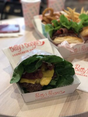 Betty's Burgers by null