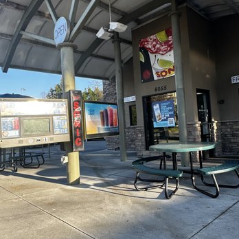 Sonic Drive-In - Drive-in seating - Burgers Near Me - American Canyon, California Sonic Drive-In - Drive-in seating - Burgers Near Me - American Canyon, California