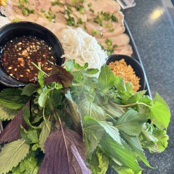 Quan Mii - Vietnamese Near Me - Westminster, California