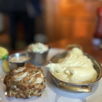 Old Ebbitt Grill - Jumbo Lump Crab Cake - Bars Near Me - Washington, DC, District of Columbia