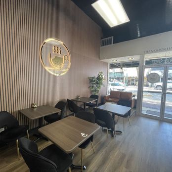 The Hangout - Sitting on both sides - Coffee & Tea Near Me - Lodi, California The Hangout - Sitting on both sides - Coffee & Tea Near Me - Lodi, California