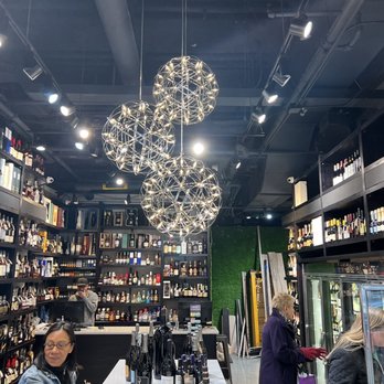 Bryant Park Wines - Beer, Wine & Spirits Near Me - New York, New York