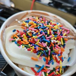 Brain Freeze Premium Frozen Yogurt & Ice Cream of Bonsall