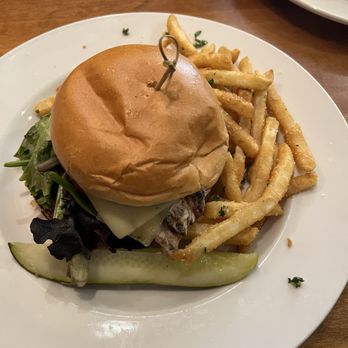 The Golden Eagle Inn Restaurant - Spicy chicken sandwich with garlic parmesan fries - New American Near Me - Beaver Creek, Colorado The Golden Eagle Inn Restaurant - Spicy chicken sandwich with garlic parmesan fries - New American Near Me - Beaver Creek, Colorado
