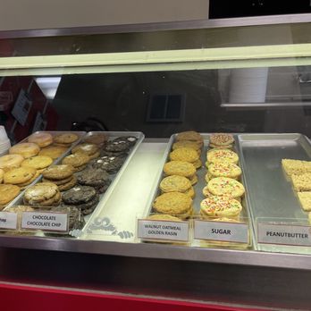 Nellie's Ice Cream - Cookie choices - Ice Cream & Frozen Yogurt Near Me - Saint Paul, Minnesota Nellie's Ice Cream - Cookie choices - Ice Cream & Frozen Yogurt Near Me - Saint Paul, Minnesota