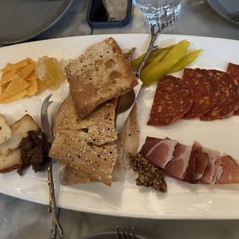 Root & Flower - Cheese & Charcuterie - Wine Bars Near Me - Vail, Colorado