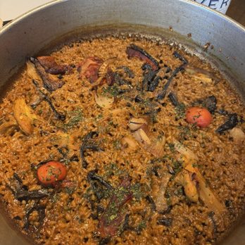 La Mar Salada - Veggie Paella with Black Mushroom - Mediterranean Near Me - Barcelona, B La Mar Salada - Veggie Paella with Black Mushroom - Mediterranean Near Me - Barcelona, B