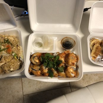 Thai Chef - Chicken fried rice, penny roll, pot stickers (4) - Thai Near Me - Schertz, Texas Thai Chef - Chicken fried rice, penny roll, pot stickers (4) - Thai Near Me - Schertz, Texas