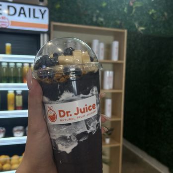 Dr Juice - black paradise w almond milk - Acai Bowls Near Me - Glendale, California