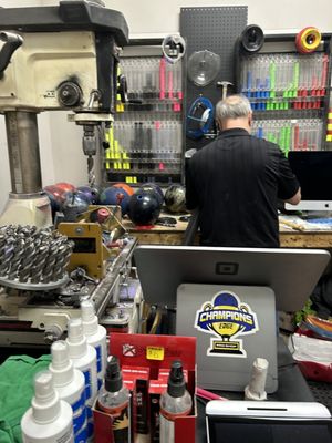 Champions Edge Bowling