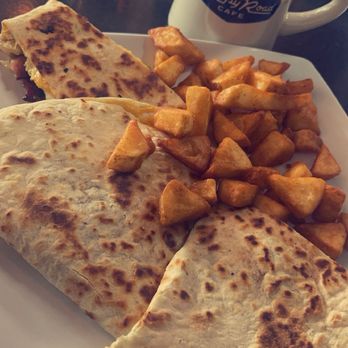 Canopy Road Cafe - Breakfast quesadilla - Breakfast & Brunch Near Me - Jacksonville, Florida