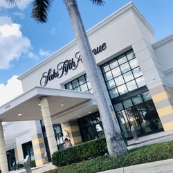 Saks Fifth Avenue