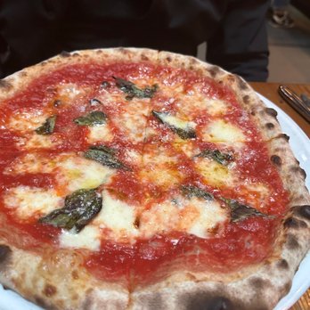 Gusto 101 - Margarita Pizza excellent. The best crust - Italian Near Me - Toronto, Ontario Gusto 101 - Margarita Pizza excellent. The best crust - Italian Near Me - Toronto, Ontario