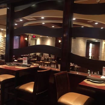 Stoney Brook Grille - Dining area - New American Near Me - N Branch, New Jersey Stoney Brook Grille - Dining area - New American Near Me - N Branch, New Jersey
