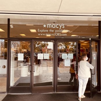 Macy's - Front door - Department Stores Near Me - Sacramento, California