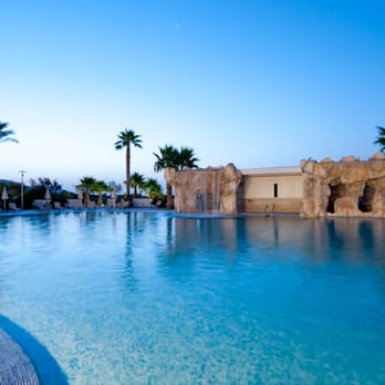 Regiohotel Manfredi - swimming pool - Hotels Near Me - Manfredonia, FG