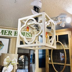 Cottage by the Sea - Light fixtures