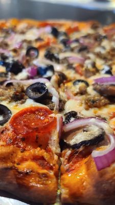 Bonnano Brothers Pizzeria by null