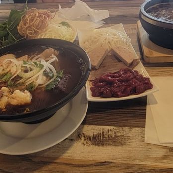 Mo Lan Bun Bo Hue - Vietnamese Near Me - Garden Grove, California Mo Lan Bun Bo Hue - Vietnamese Near Me - Garden Grove, California