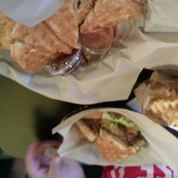 Bruxie - Breakfast & Brunch Near Me - Brea, California