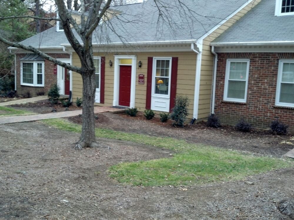 CHAPEL HILL COMPOUNDING Updated August 2024 109 Conner Dr, Chapel