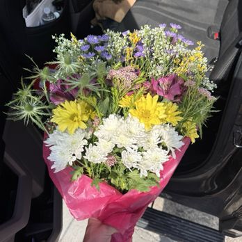 Villere's Florist - Florists Near Me - Metairie, Louisiana