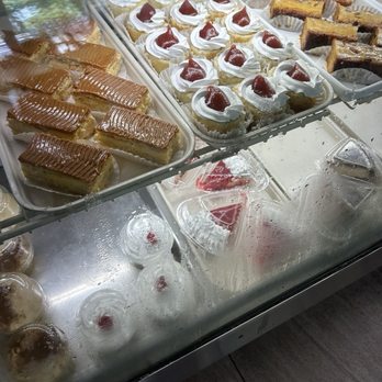 Doral Bakery & Cafeteria - Bakeries Near Me - Doral, Florida Doral Bakery & Cafeteria - Bakeries Near Me - Doral, Florida