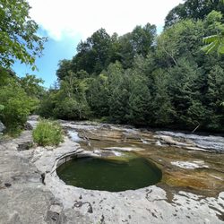 Wintergreen Park - Boiling pot