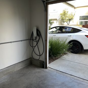 Dan Matthews Electric - Garage - Electricians Near Me - San Martin, California Dan Matthews Electric - Garage - Electricians Near Me - San Martin, California