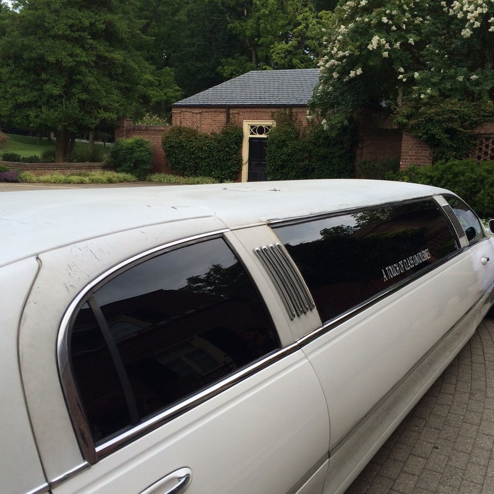 A Touch of Class Limousines - Photos taken of the limo they sent on my wedding day. Very upsetting! - Limos Near Me - Frederick, Maryland A Touch of Class Limousines - Photos taken of the limo they sent on my wedding day. Very upsetting! - Limos Near Me - Frederick, Maryland