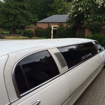 A Touch of Class Limousines - Photos taken of the limo they sent on my wedding day. Very upsetting! - Limos Near Me - Frederick, Maryland A Touch of Class Limousines - Photos taken of the limo they sent on my wedding day. Very upsetting! - Limos Near Me - Frederick, Maryland