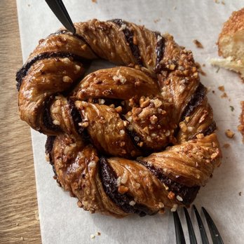 Paris Baguette - Pretzel with chocolate - Bakeries Near Me - Beaverton, Oregon Paris Baguette - Pretzel with chocolate - Bakeries Near Me - Beaverton, Oregon