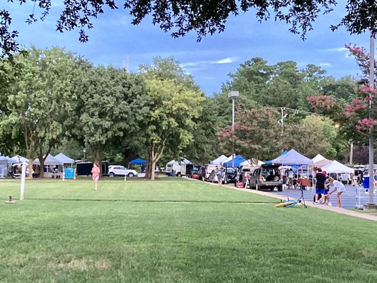 Kings Grant Farmers Market by null