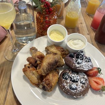 Pink Duck Kitchen - Fried Chicken & Ube Waffle - Breakfast & Brunch Near Me - Henderson, Nevada