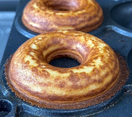 Ringo Coffee & Donuts by null