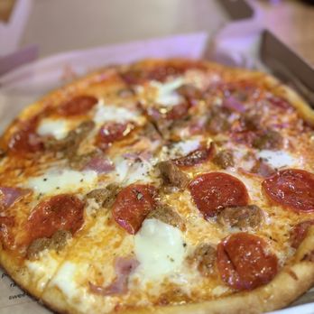 Blaze Pizza - Sausage, Ham, & Pepperoni with fresh mozzarella. - Salad Near Me - Louisville, Kentucky Blaze Pizza - Sausage, Ham, & Pepperoni with fresh mozzarella. - Salad Near Me - Louisville, Kentucky