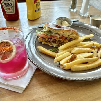Topside by NDMK - Smash burger is very good. Two patties with cheese and all the usual veggies. Mmmmmmm. Fries hot and crispy. - Cocktail Bars Near Me - Avalon, California