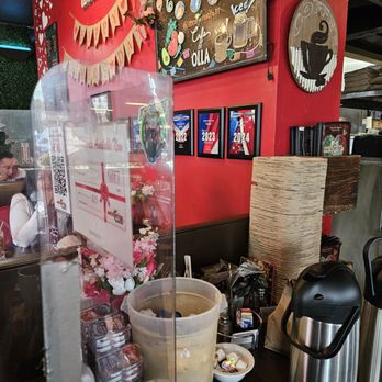 Mex Cocina Cafe - Inside of the restaurant - Desserts Near Me - Burbank, California