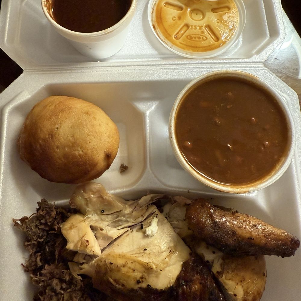Brisket and bbq chicken with baked beans Brisket and bbq chicken with baked beans