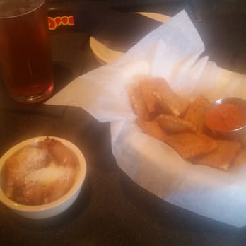 Carlyle Grill - Happy hour jalapeno ravioli and pizza fritters w/ $5 two hearted - American Near Me - Ann Arbor, Michigan Carlyle Grill - Happy hour jalapeno ravioli and pizza fritters w/ $5 two hearted - American Near Me - Ann Arbor, Michigan