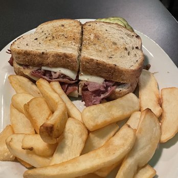 O'Briens Restaurant & Bar - O'Brien's Famous Reuben and steak fries - Sports Bars Near Me - Clayton, New York O'Briens Restaurant & Bar - O'Brien's Famous Reuben and steak fries - Sports Bars Near Me - Clayton, New York