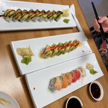 Avocado Roll Sushi - Caterpillar roll, king kong roll, rainbow roll - Japanese Near Me - Spokane, Washington Avocado Roll Sushi - Caterpillar roll, king kong roll, rainbow roll - Japanese Near Me - Spokane, Washington