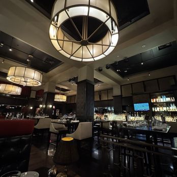 Hyde Park Prime Steakhouse - Steakhouses Near Me - Indianapolis, Indiana