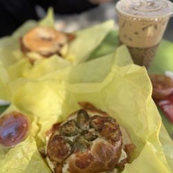 House of Bagels - Jalapeño Bagel with egg, cheese and bacon Iced dirty chai coffee