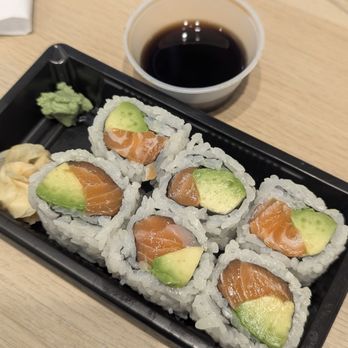 Sushi 2 Go - Salmon avocado roll $6.75 - Sushi Bars Near Me - Arlington, Virginia