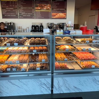 Doughboy Donuts - A full selection!! - Donuts Near Me - Sparks, Nevada