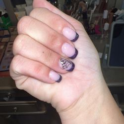 Newtown Nail Spa - Gel fill
